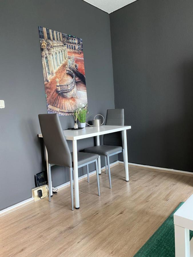 Apartment Im Zentrum Dresdens ภายนอก รูปภาพ
